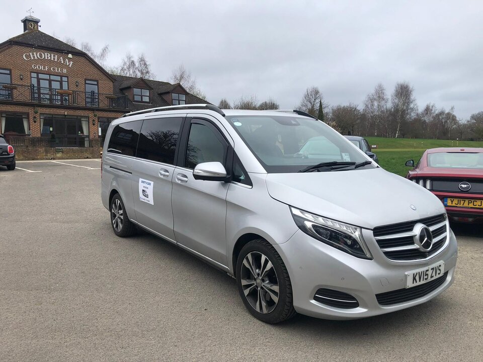 Woking taxi to Heathrow